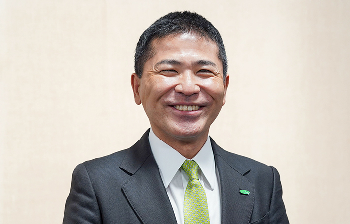 代表取締役社長 川本 知彦